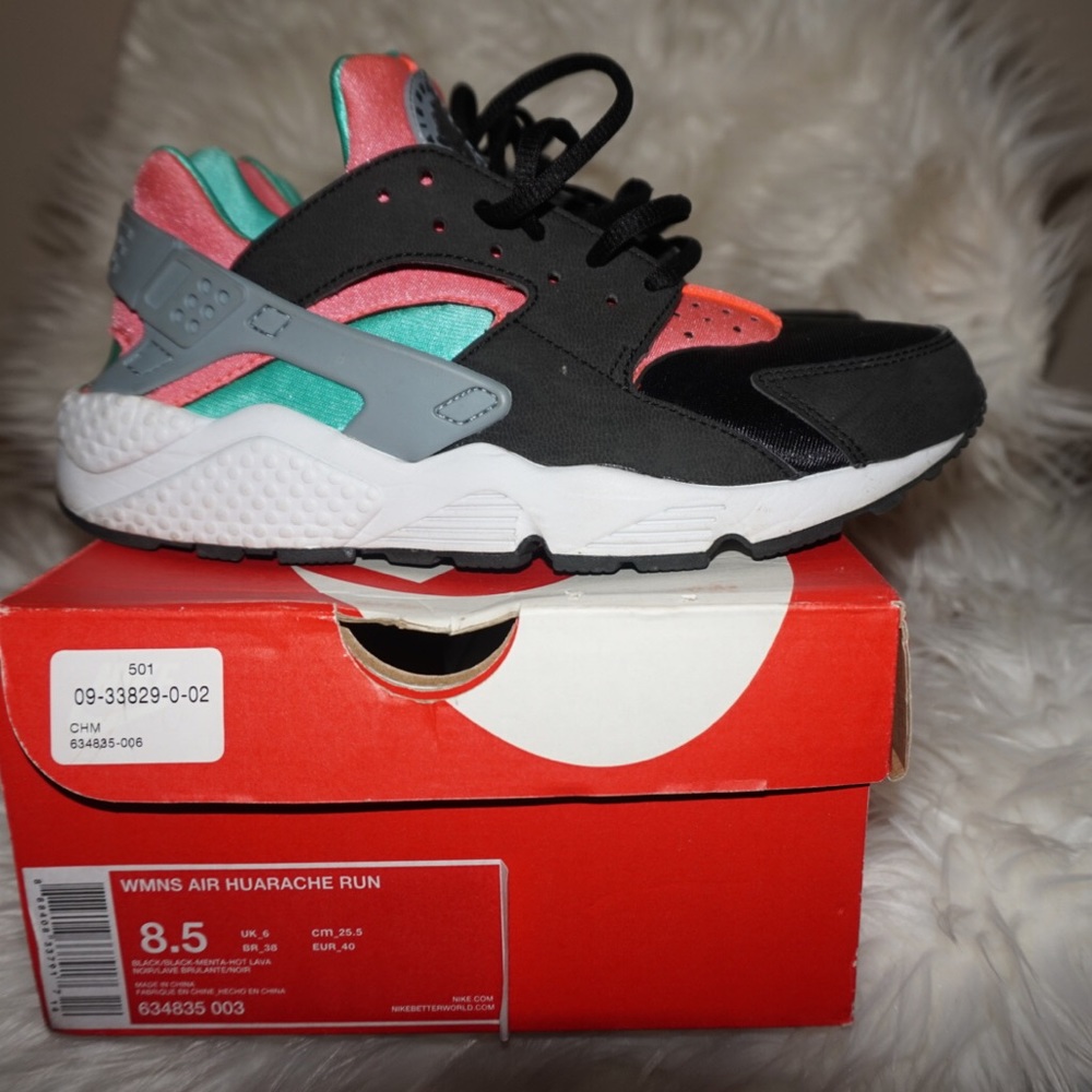 Nike Huarache ❌SOLD❌